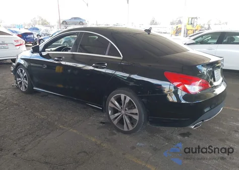 2014 Mercedes-Benz Cla 250 z USA, uszkodzony, nr VIN WDDSJ4EB0EN125345